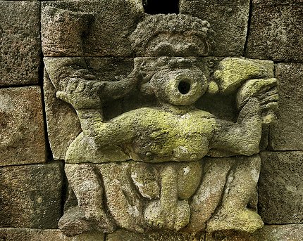 see a Romanesque variant