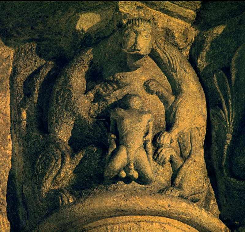 compare with Ag&uuml;ero (Huesca)